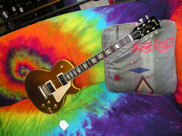 gibson_lespaul1960classic_1995_fullfront.jpg